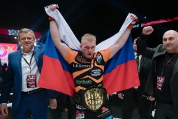 M-1 Challenge MW champ Artem Frolov makes his UFC debut