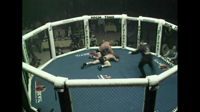Ларри Паркер vs Колин Секстон, M-1 MFC - World Championship 2000