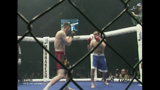 Арслан Аматов vs Артур Гилоян, M-1 MFC - World Championship 2000