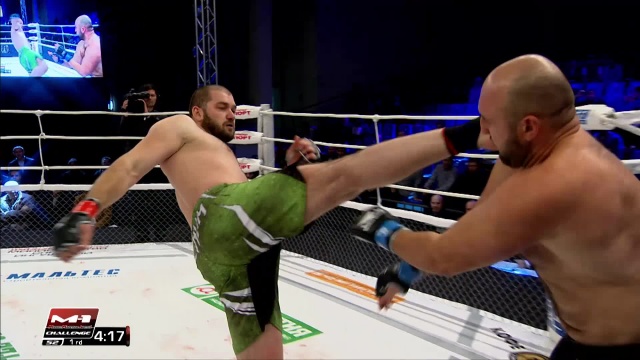 Vladimir Mishchenko vs Murad Izmailov, M-1 Challenge 52