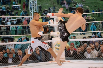Lu Zhenhong vs Movsar Evloev, M-1 Challenge 58