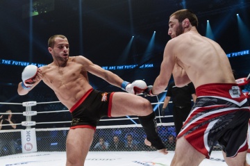 Nabi Ashurlaev vs Vladislav Zatirka, M-1 Challenge 71